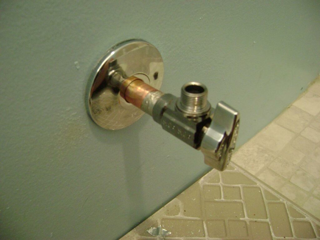 Basement Bathroom Plumbing: Ball Stop Valve Soldered on the Copper Pipe