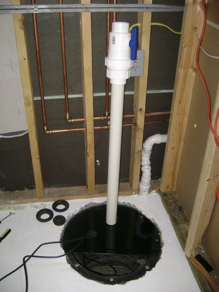 Basement Bathroom Sewage Pump: Combo Check and Ball Valve