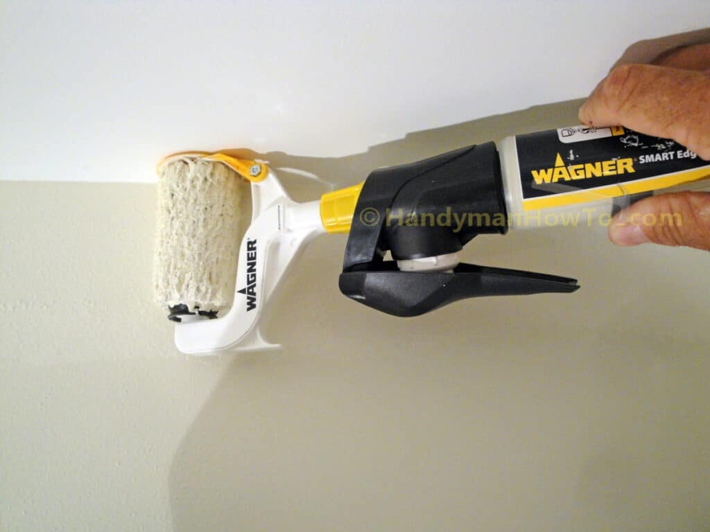 WAGNER SMART Edge Roller: Painting the Wall / Ceiling Corners