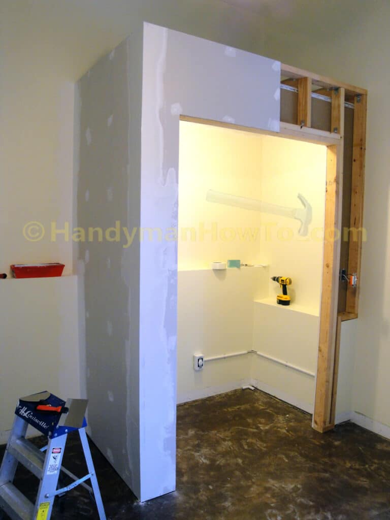 Basement Closet: Finished Drywall Corner Bead