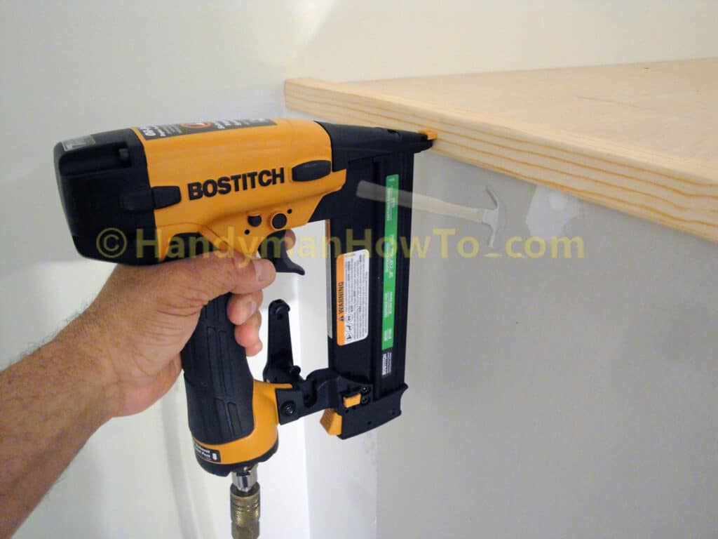 Outside Corner Moulding: Fastening with Brad Nails