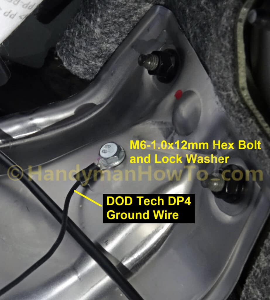 2017 Kia Sorento - DOD DP4 Dash Camera Hardwire Install - Grounding with M6-1.0x12mm Hex Bolt in Quarter Panel Bracket